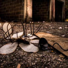 Urbex at the Clinique du Diable, France, Alsace - Light's out