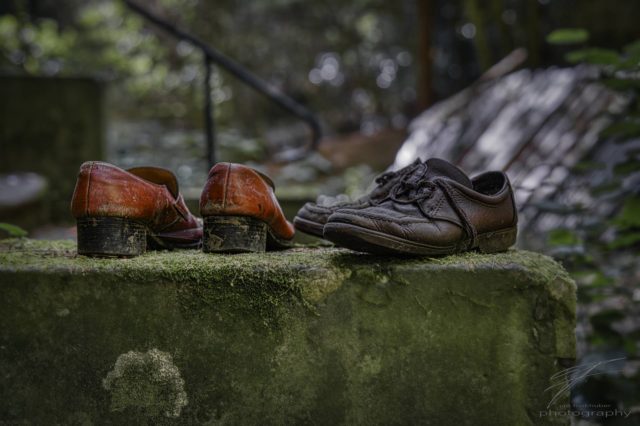 Haute Couture - some lost shoes at the Château Lumière
