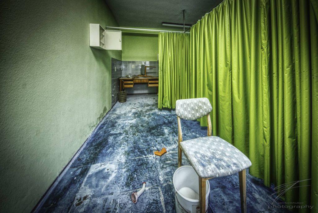 Behind the green Curtain